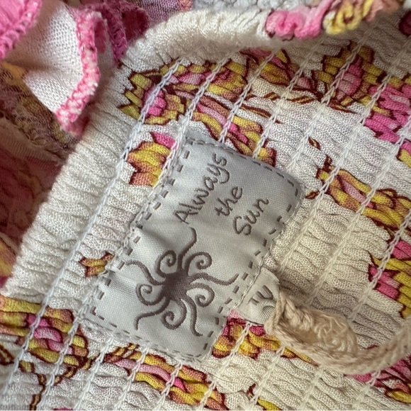 Set- Floral Top and Skirt - Picture 7 of 10